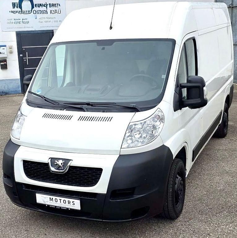 Gebraucht Peugeot Boxer 131 PS (96 kW) 2012 Weiß Van