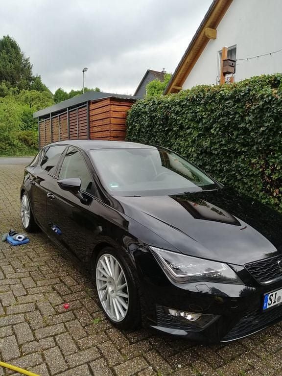 Gebraucht Seat Leon FR 179 PS (131 kW) 2013 Schwarz Limousine