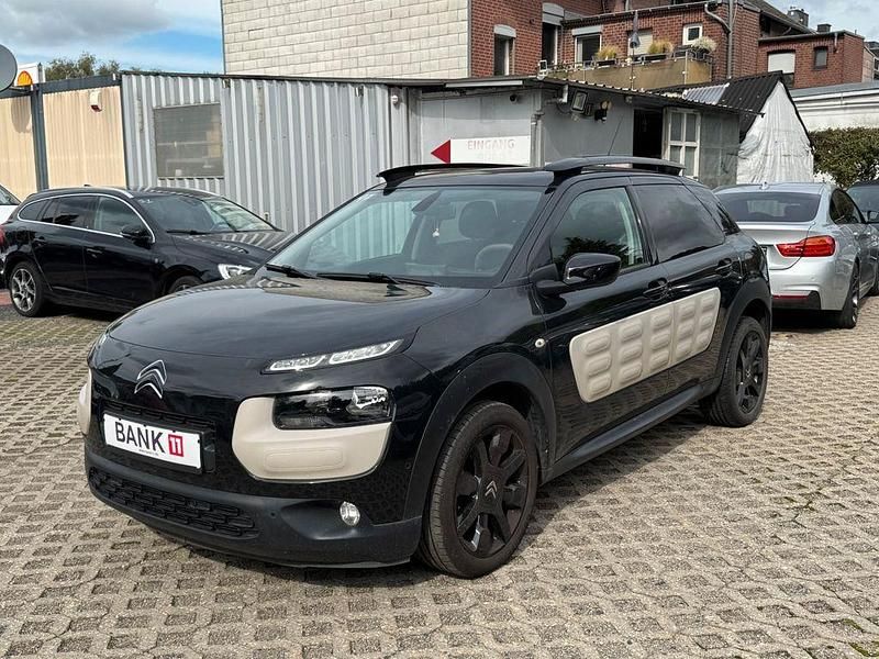 Schwarz Gebraucht 2016 Citroën C4 Cactus Kleinwagen | 8.900 € (Fairer Preis) - Bild 1/4