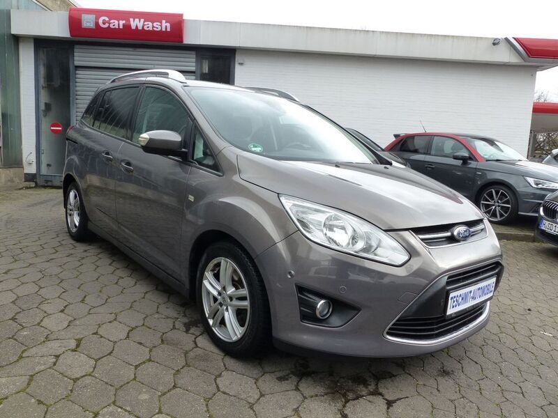 Gebraucht Ford Grand C-Max 125 PS (91 kW) 2014 Brisbane braun (met.) Van / Kleinbus