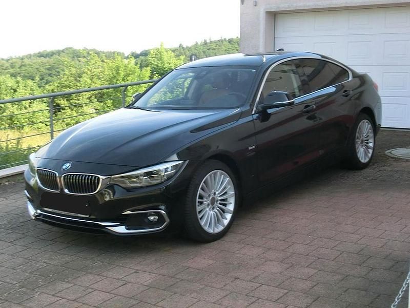 Schwarz Gebraucht 2017 BMW 420 Luxury Line Coupé | 19.500 € (Superpreis) - Bild 1/4
