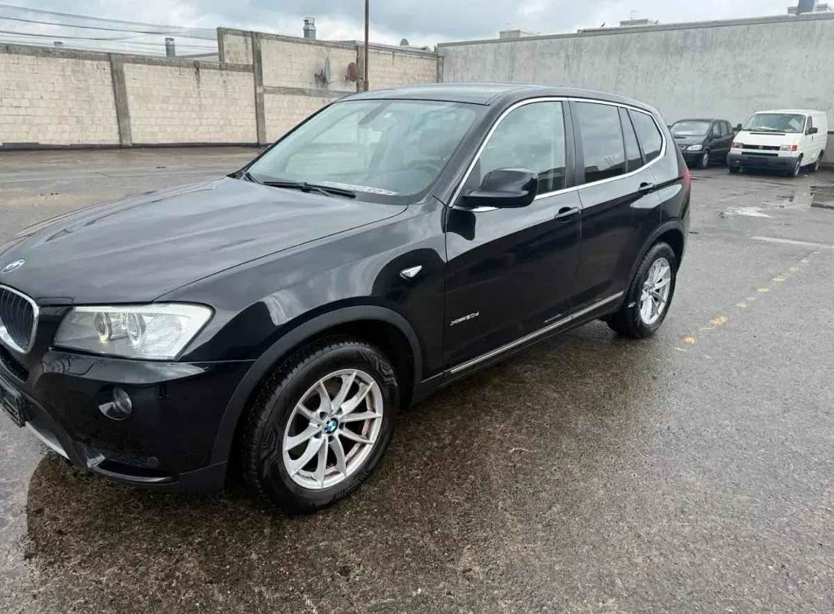 Gebraucht BMW X3 184 PS (135 kW) 2010 Schwarz SUV