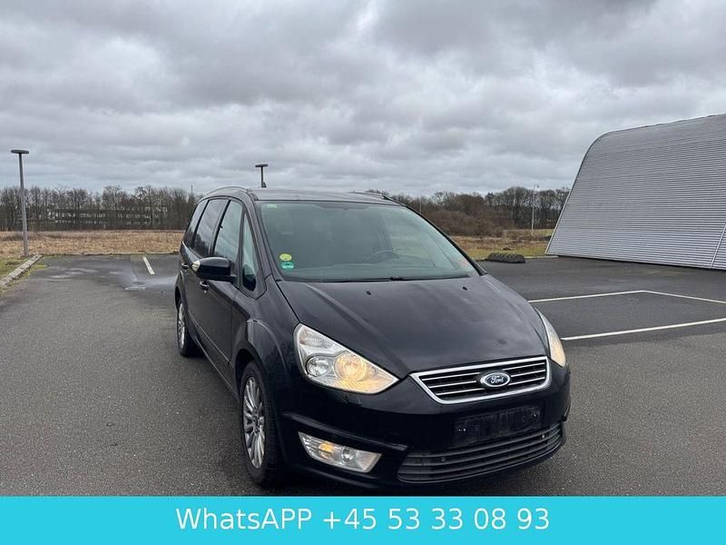 Gebraucht Ford Galaxy 163 PS (119 kW) 2014 Schwarz Van / Kleinbus