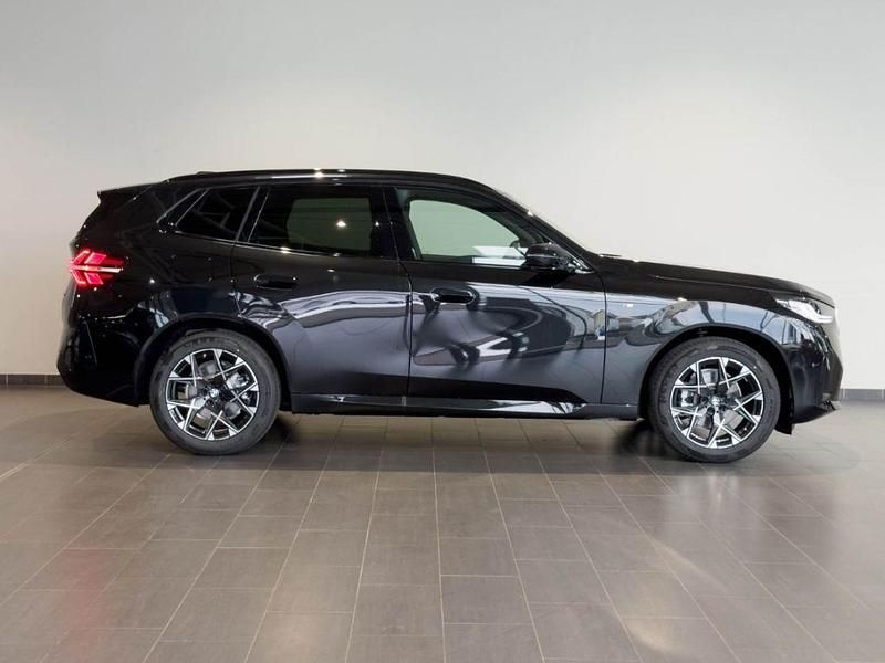 Neu BMW X3 M Sport 197 PS (144 kW) 2026 Black sapphire metallic (schwarz) SUV