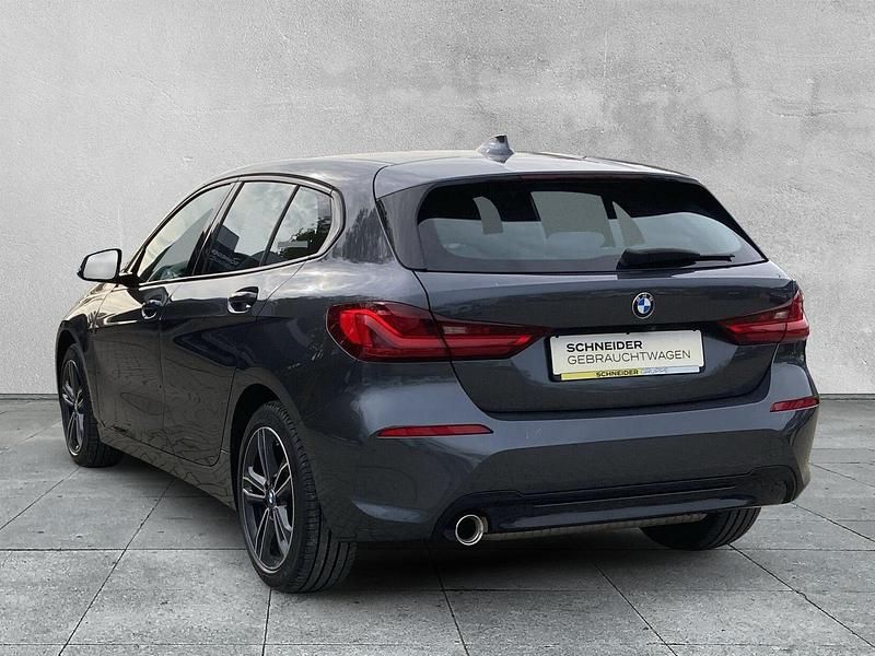 Gebraucht BMW 118 Sport Line 140 PS (102 kW) 2020 Grau Kleinwagen