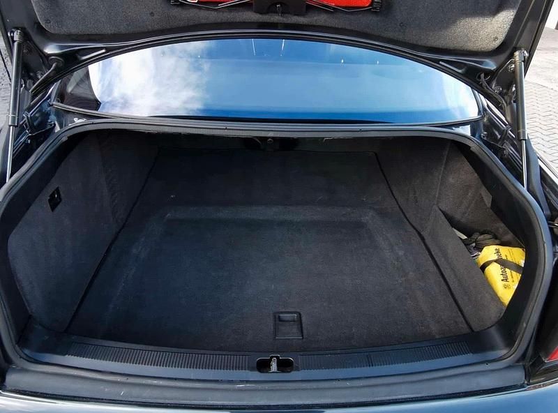 Gebraucht Audi A8 299 PS (219 kW) 1995 Blau Limousine