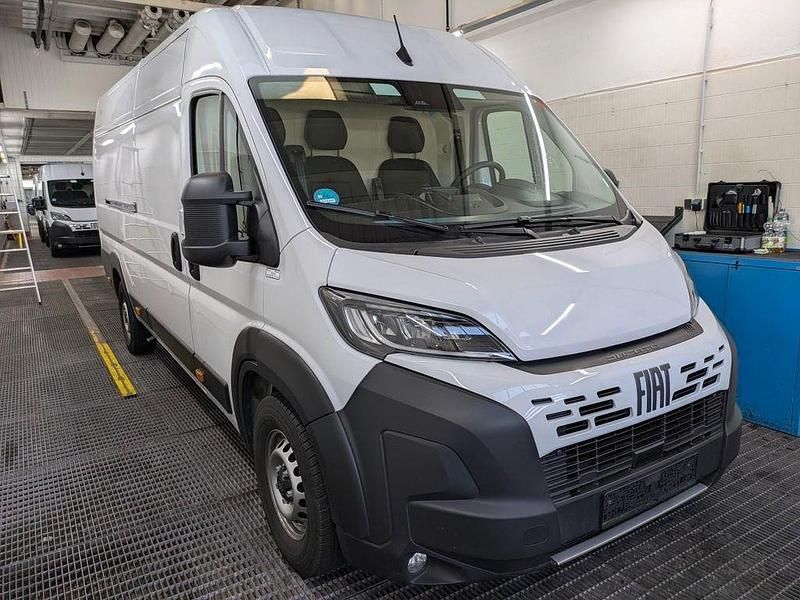 Gebraucht Fiat Ducato 179 PS (131 kW) 2024 Weiß Van