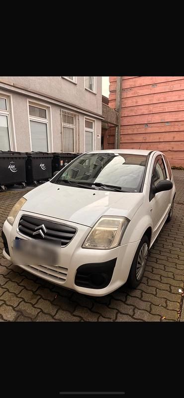 Weiß Gebraucht 2009 Citroën C2 Kleinwagen | 600 € (Guter Preis) - Bild 1/4