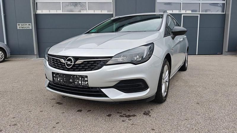Silber Gebraucht 2021 Opel Astra Edition Kombi | 13.999 € (Superpreis) - Bild 1/4