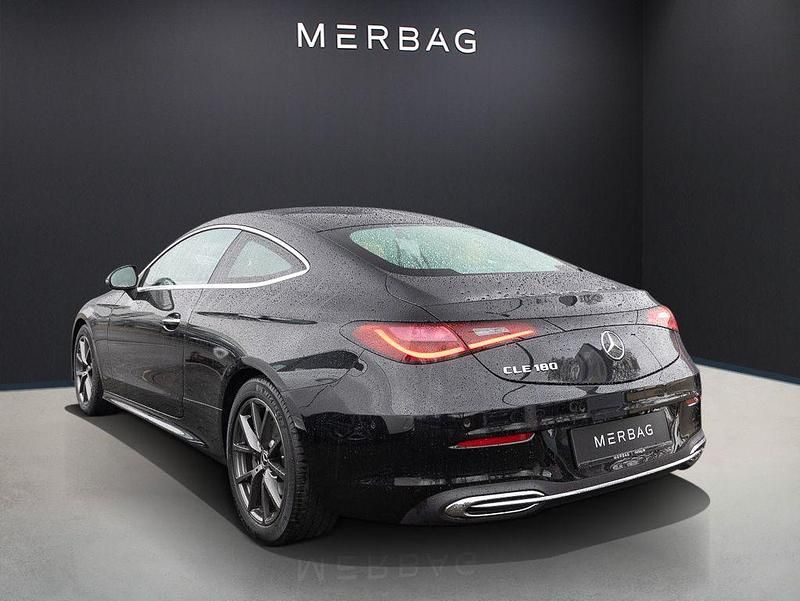 Gebraucht Mercedes 180 170 PS (125 kW) 2025 Unilack schwarz Limousine