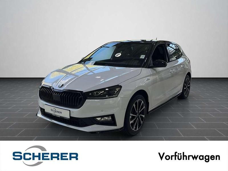 Moonweiß perleffekt (metallic) Gebraucht 2025 Skoda Fabia Monte Carlo Kleinwagen | 26.890 € (Teuer) - Bild 1/4