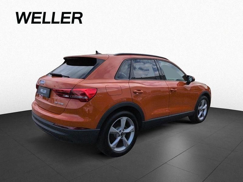 Gebraucht Audi Q3 Comfort 150 PS (110 kW) 2021 Pulsorange (orange) SUV