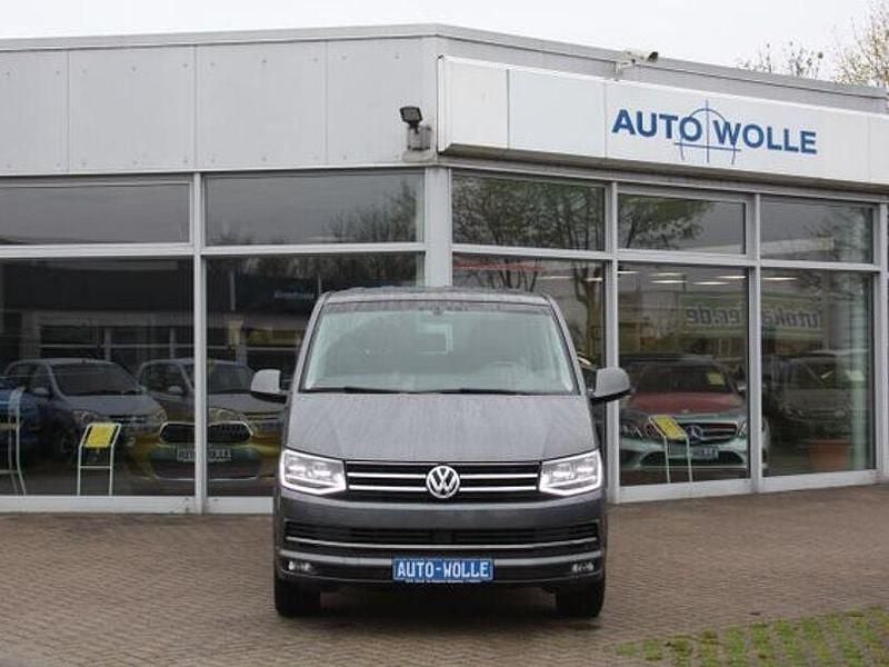 Usado VW Multivan Highline 204 HP (150 kW) 2018 Andere Monovolume