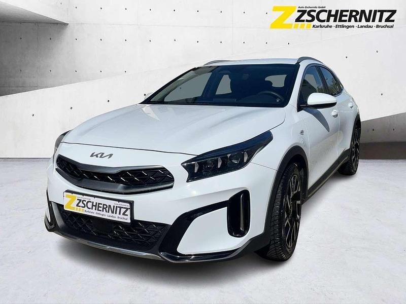 Second-hand Kia XCeed Vision 140 CP (102 kW) 2025 Alb SUV