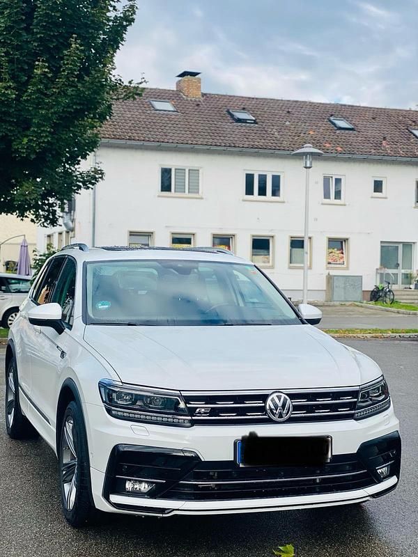 Weiß Gebraucht 2018 VW Tiguan SUV | 24.500 € - Bild 1/4