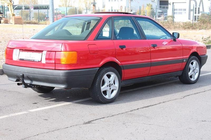 Gebraucht Audi 80 69 PS (50 kW) 1991 Rot Limousine