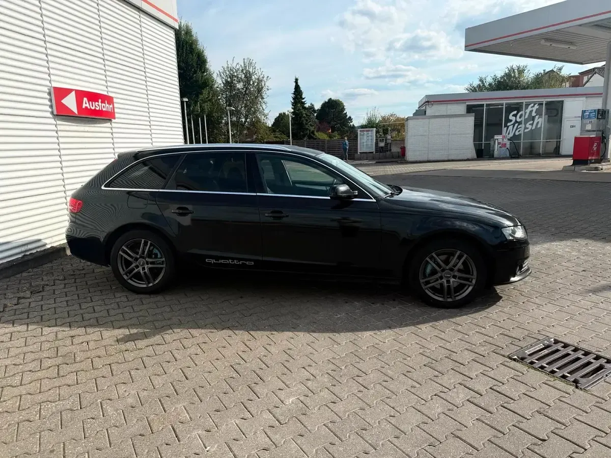 Gebraucht Audi A4 239 PS (175 kW) 2010 Kombi