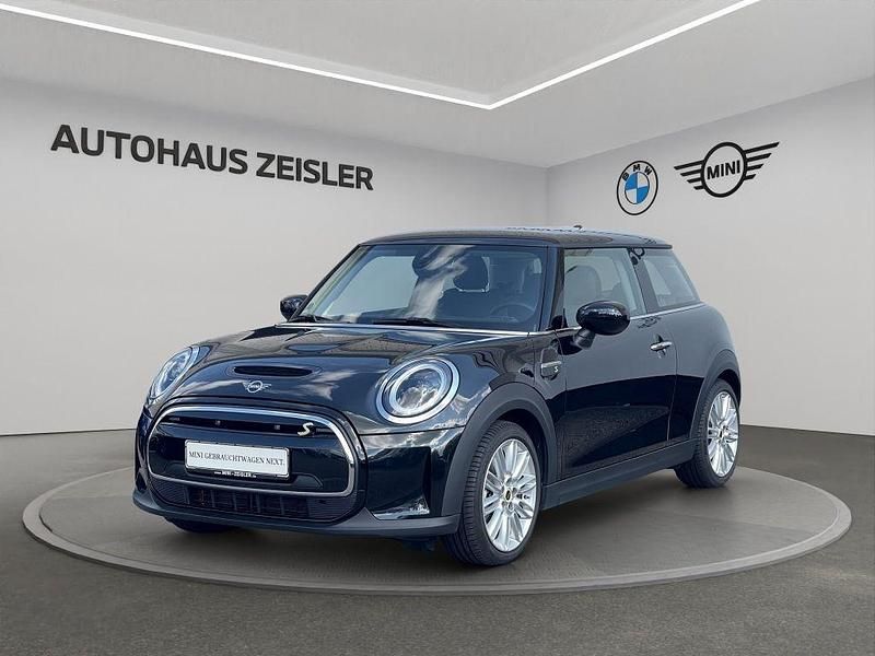 Midnight black Gebraucht 2023 Mini Cooper SE Hatch Kleinwagen | 19.880 € (Fairer Preis) - Bild 1/4