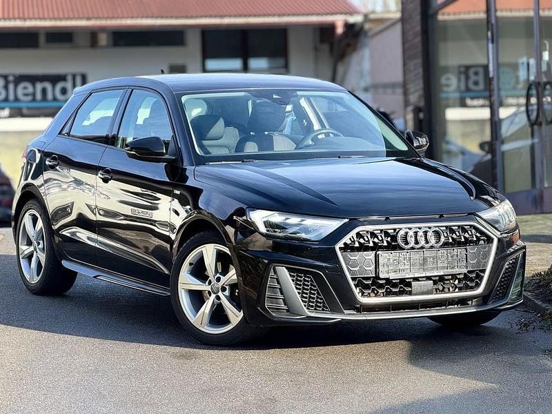Schwarz Gebraucht 2020 Audi A1 Sportback S-Line Kleinwagen | 17.499 € (Fairer Preis) - Bild 1/4
