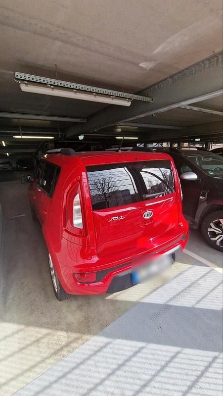 Gebraucht Kia Soul 125 PS (91 kW) 2012 Rot SUV