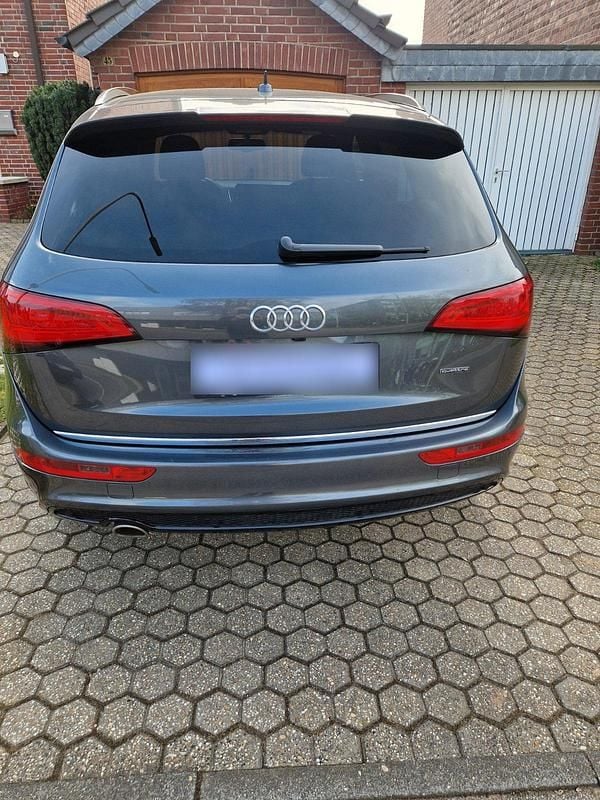 Gebraucht Audi Q5 S-Line 190 PS (139 kW) 2016 Grau SUV