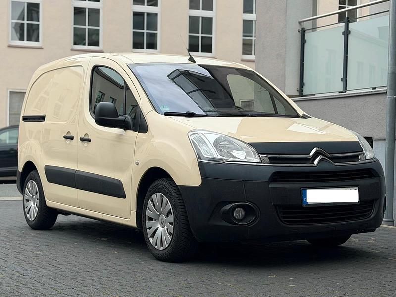 Beige Gebraucht 2013 Citroën Berlingo Van / Kleinbus | 6.800 € (Fairer Preis) - Bild 1/4