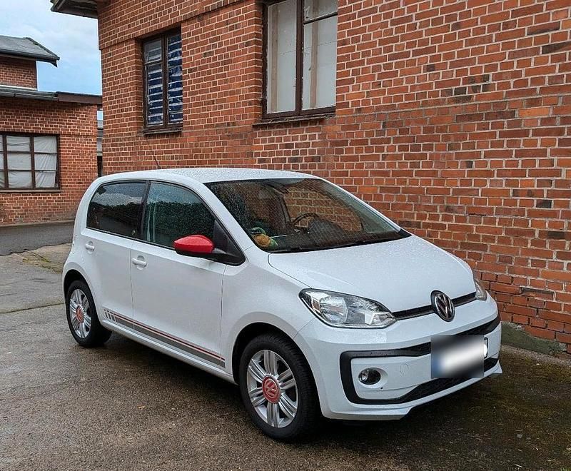 Weiß Gebraucht 2017 VW up! Edition Kleinwagen | 6.200 € (Fairer Preis) - Bild 1/1