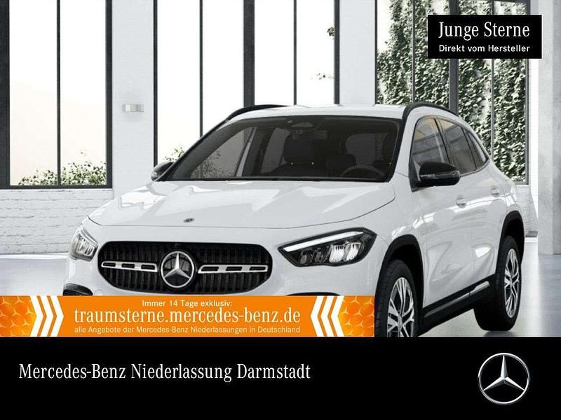 Weiß Gebraucht 2024 Mercedes GLA200 Advanced SUV | 38.590 € (Guter Preis) - Bild 1/3