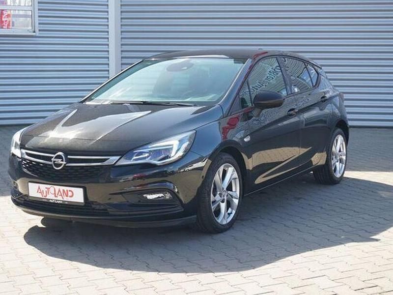 Gebraucht Opel Astra Dynamic 150 PS (110 kW) 2017 Schwarz Limousine