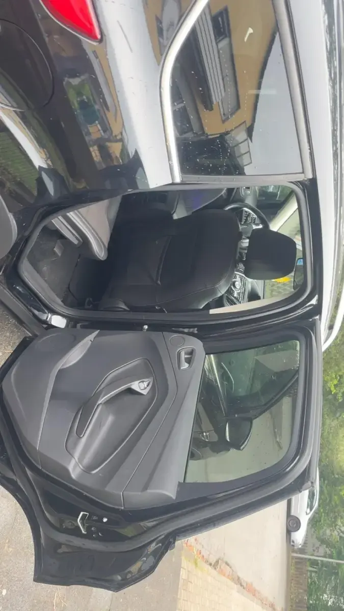 Gebraucht Ford Kuga 180 PS (132 kW) 2015 Schwarz SUV