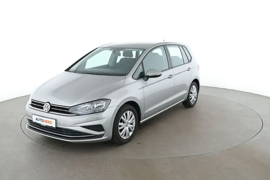 Gebraucht VW Golf Sportsvan Comfortline 131 PS (96 kW) 2019 Van / Kleinbus