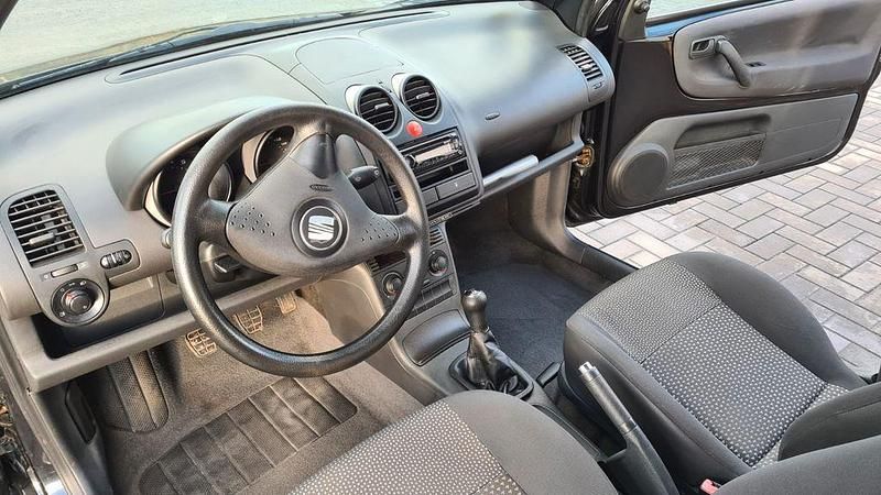 Gebraucht Seat Arosa Stella 50 PS (36 kW) 2002 Schwarz Kleinwagen