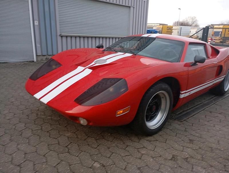 Gebraucht Ford GT 100 PS (73 kW) 1979 Rot Coupé