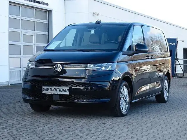 Second-hand VW Multivan Advance 150 CP (110 kW) 2024 Monovolum