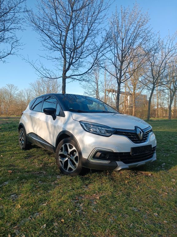 Weiß Gebraucht 2019 Renault Captur Intens SUV | 12.900 € (Superpreis) - Bild 1/4