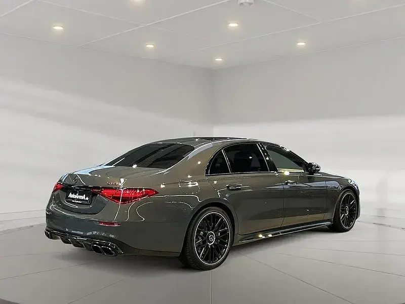 Gebraucht Mercedes S63 AMG AMG 612 PS (450 kW) 2024 Sonderlackierung über anlage Limousine