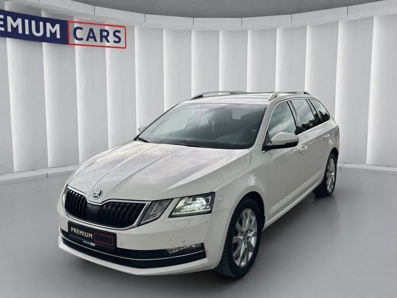 Weiß Gebraucht 2020 Skoda Octavia Style Kombi | 13.490 € (Etwas zu teuer) - Bild 1/4