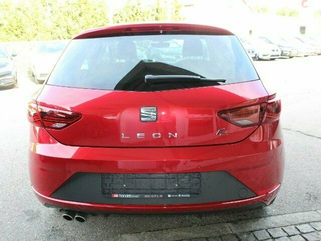 Gebraucht Seat Leon FR 150 PS (110 kW) 2018 Rot metallic Limousine