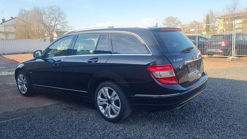 Gebraucht Mercedes C200 184 PS (135 kW) 2008 Schwarz Kombi