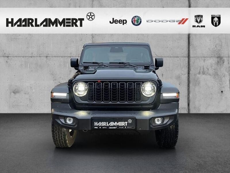 Neu Jeep Wrangler 272 PS (200 kW) 2025 Schwarz SUV
