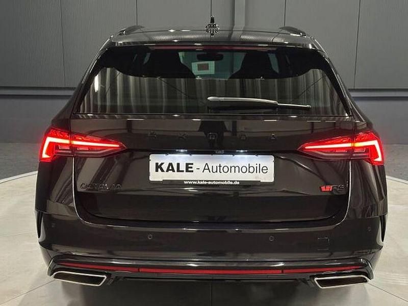 Gebraucht Skoda Octavia RS 200 PS (147 kW) 2022 Blackmagic perleffekt Kombi