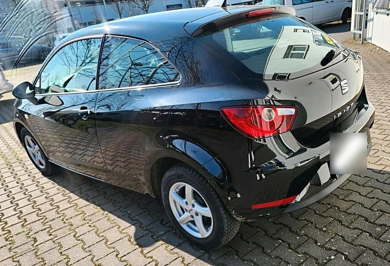 Gebraucht Seat Ibiza Style 69 PS (50 kW) 2014 Schwarz Coupé