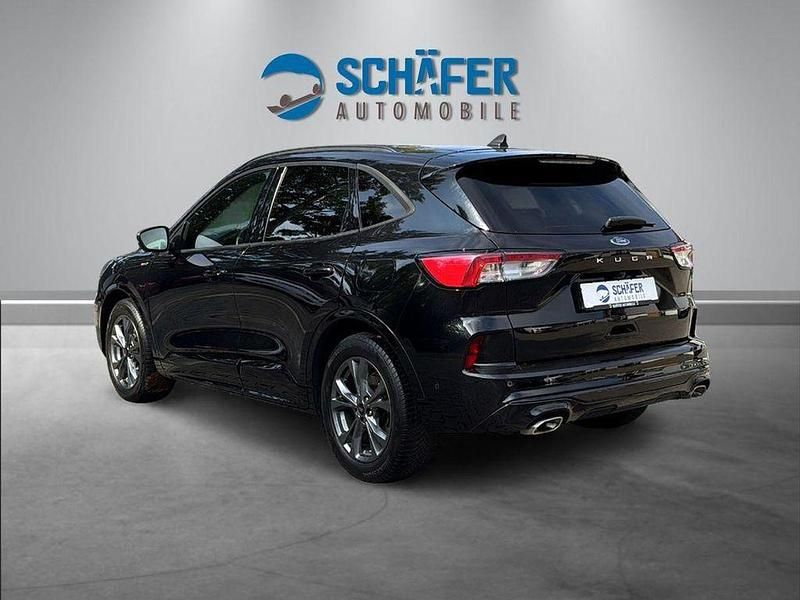 Gebraucht Ford Kuga ST-Line 120 PS (88 kW) 2022 Obsidianschwarz SUV