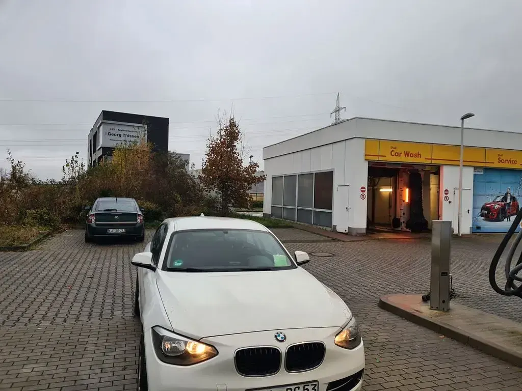 Gebraucht BMW 114 102 PS (75 kW) 2013 Weiß Kleinwagen