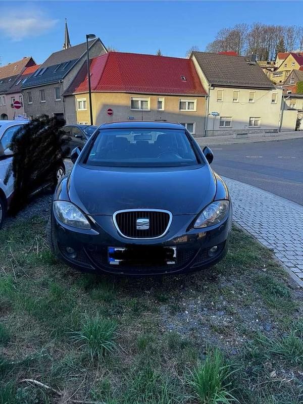 Schwarz Gebraucht 2007 Seat Leon Limousine | 3.000 € (Teuer) - Bild 1/4