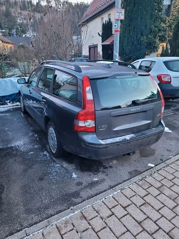 Usado Volvo V50 136 CV (100 kW) 2007 Gris Familiar