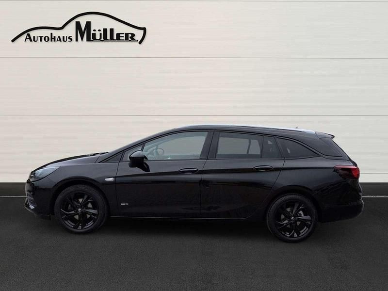 Gebraucht Opel Astra Design & Tech 110 PS (80 kW) 2022 Onyx schwarz Kombi
