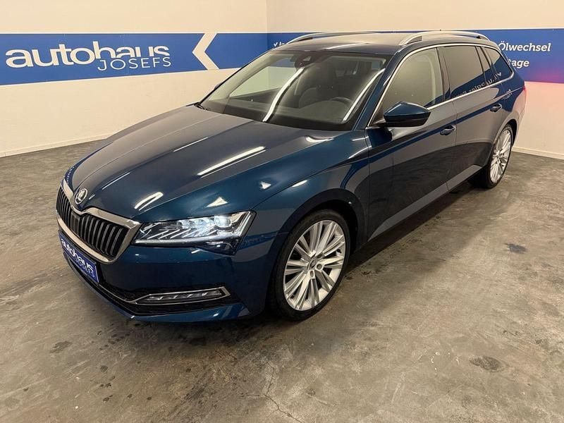 Blau Gebraucht 2022 Skoda Superb Style Kombi | 29.999 € (Fairer Preis) - Bild 1/4