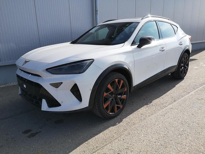 Nevadaweiß metallic Neu 2025 Cupra Formentor SUV | 44.190 € (Fairer Preis) - Bild 1/4