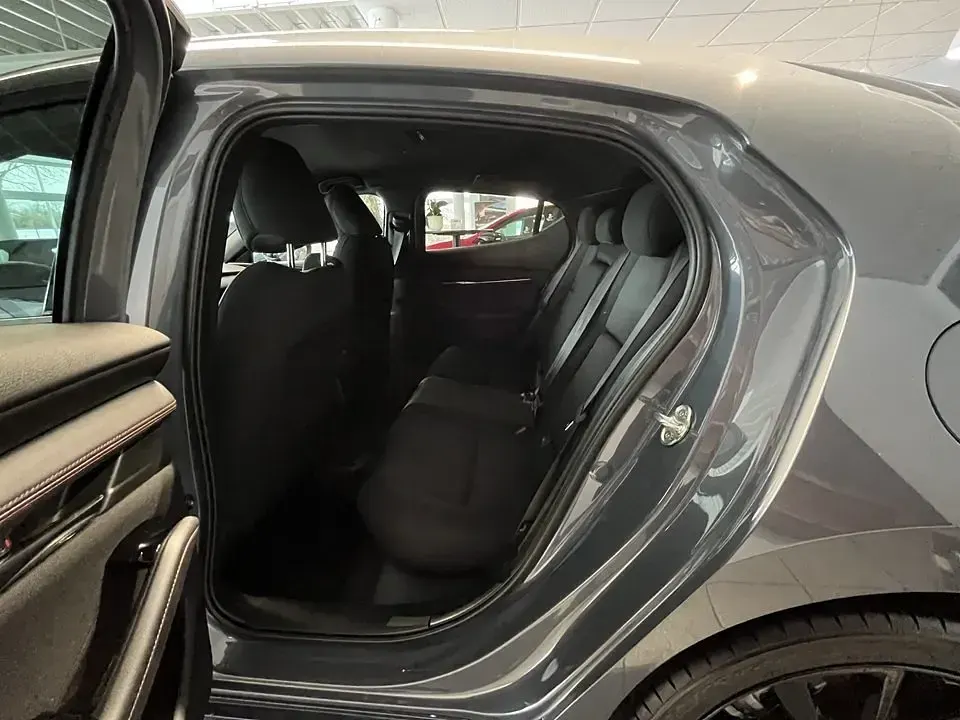 Neu Mazda 3 Homura-Line 140 PS (102 kW) 2025